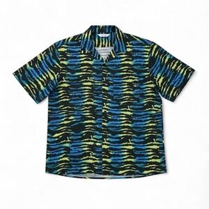 COLLUSION Men's Black Blue Yellow Animal Print Short Sleeve Button Up Shirt Sz L
